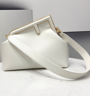 펜디 퍼스트백 미디움