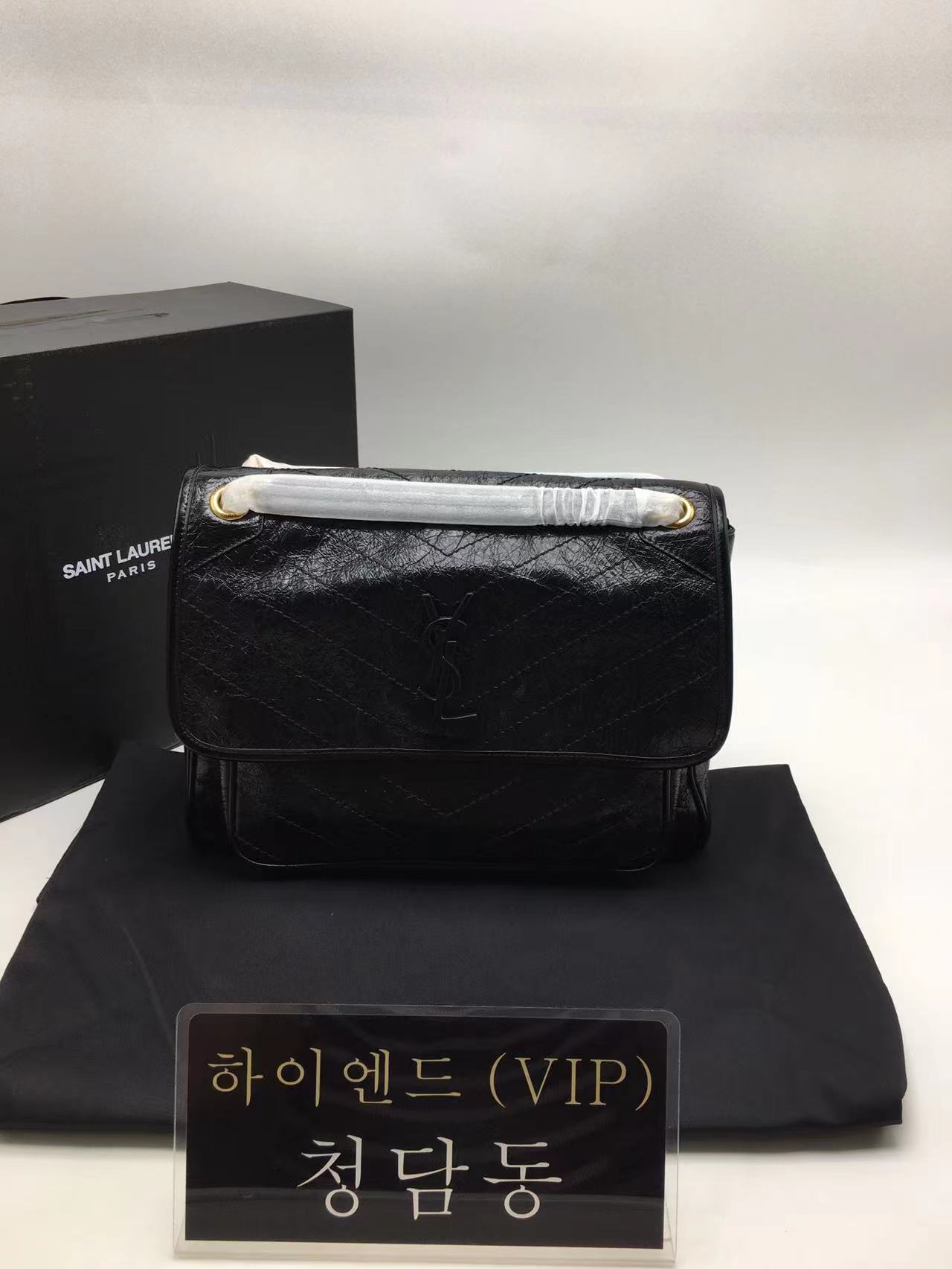 생로랑 니키백 미디움 633158 (체인 골드) (하이엔드급)