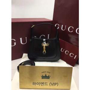 구찌 1961 재키 미니 호보백 637091 / 19CM