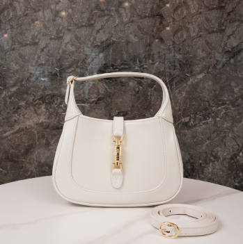 구찌 1961 재키 미니 호보백 637091 / 19CM 