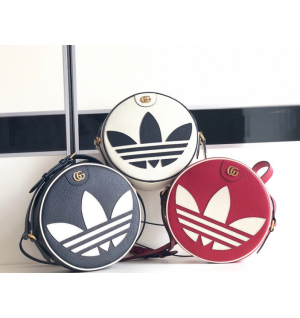 구찌 GG x ADIDAS 콜라보 오피디아 라운드 숄더백 702626