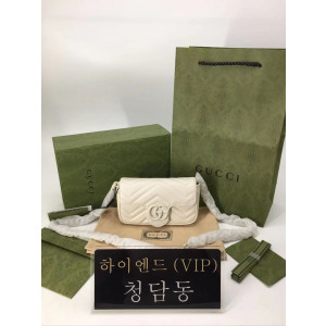 구찌 마몬트 마틀라세 벨트백 699757