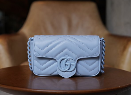 구찌 마몬트 마틀라세 벨트백 699757