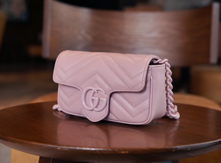 구찌 마몬트 마틀라세 벨트백 699757