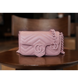 구찌 마몬트 마틀라세 벨트백 699757