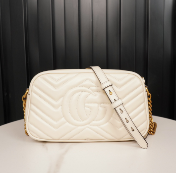 구찌 마몬트 마틀라세 숄더백 스몰 447632 / 24CM 