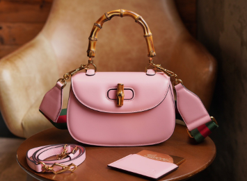 구찌 뱀부 스몰 탑핸들백 675797