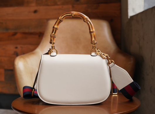 구찌 뱀부 스몰 탑핸들백 675797