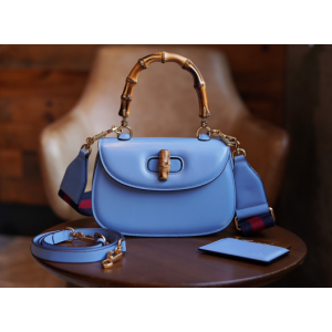 구찌 뱀부 스몰 탑핸들백 675797