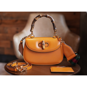 구찌 뱀부 스몰 탑핸들백 675797