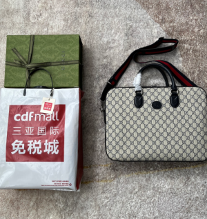 구찌 인터로킹G 비지니스 케이스 674140