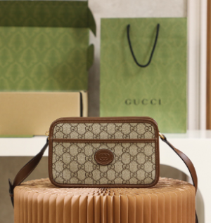 구찌 인터로킹G 크로스백 658572