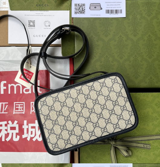 구찌 인터로킹G 크로스백 658572