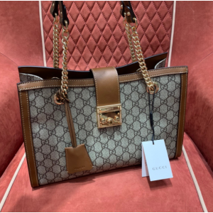 구찌 패들락 미디엄 GG 숄더백 479197