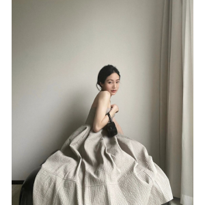 셀린느 오벌 미노디에르 퀴르 트리오페 백 (하이엔드급)