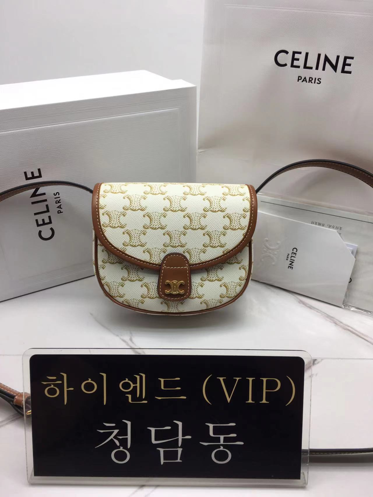 셀린느 트리오페 미니 베사체 숄더백 (컬러 화이트, 탄) (하이엔드급)