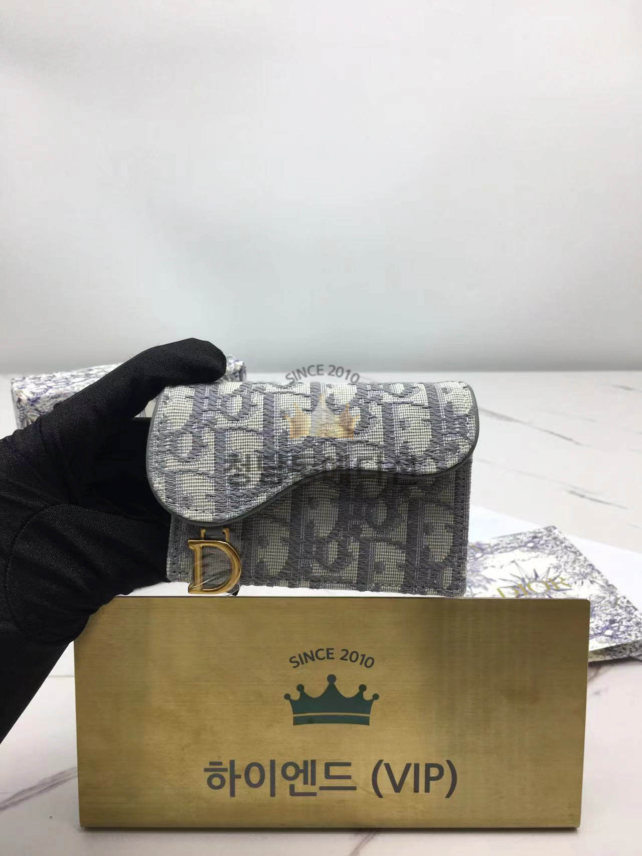 디올 오블리크 새들 카드지갑