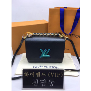 루이비통 트위스트 WOC 체인 숄더백 M59896