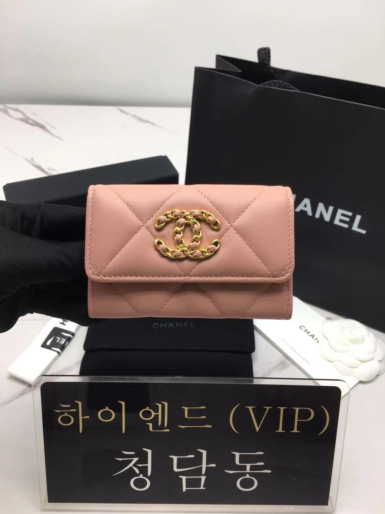 샤넬 19 카드지갑
