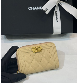 샤넬 보이 작은캐비어스킨 지퍼 카드지갑