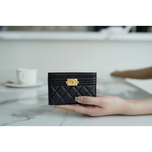 샤넬 보이 카드홀더