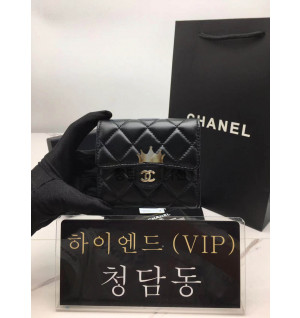 샤넬 클래식 램스킨 플랩 지갑 은장