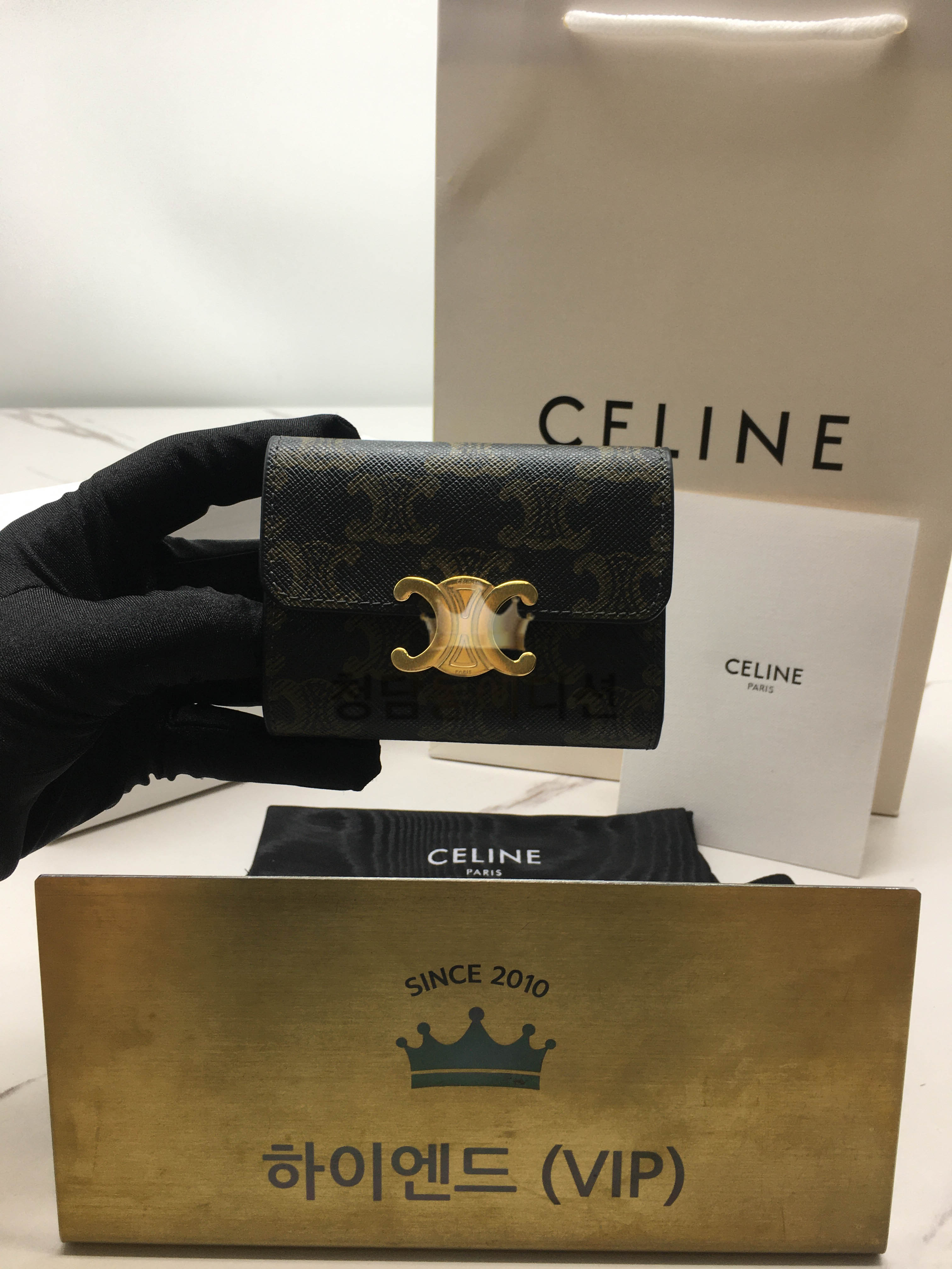 셀린느 트리오페 2IN1 반지갑