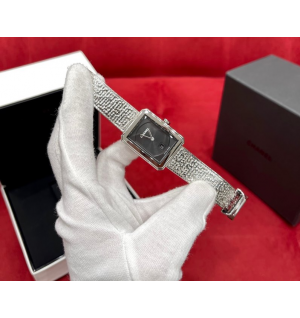 샤넬 보이프렌드