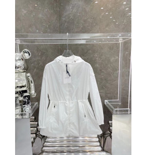 몽클레어 바람막이