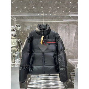 프라다 패딩 (남녀공용)