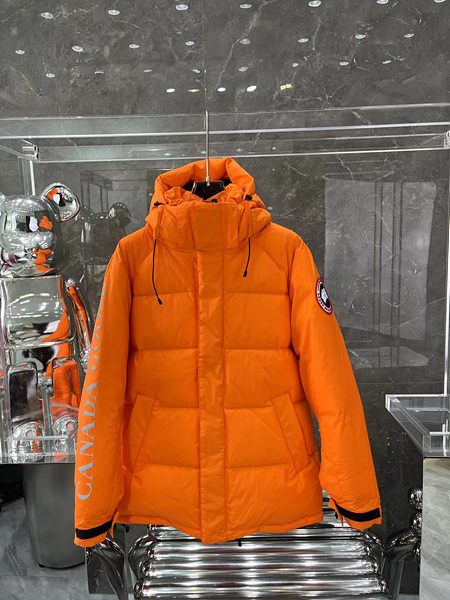 캐나다구스 패딩