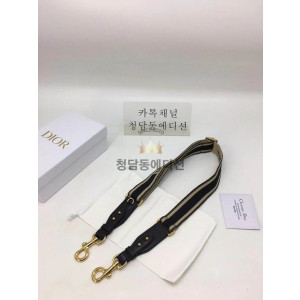 디올 스트랩