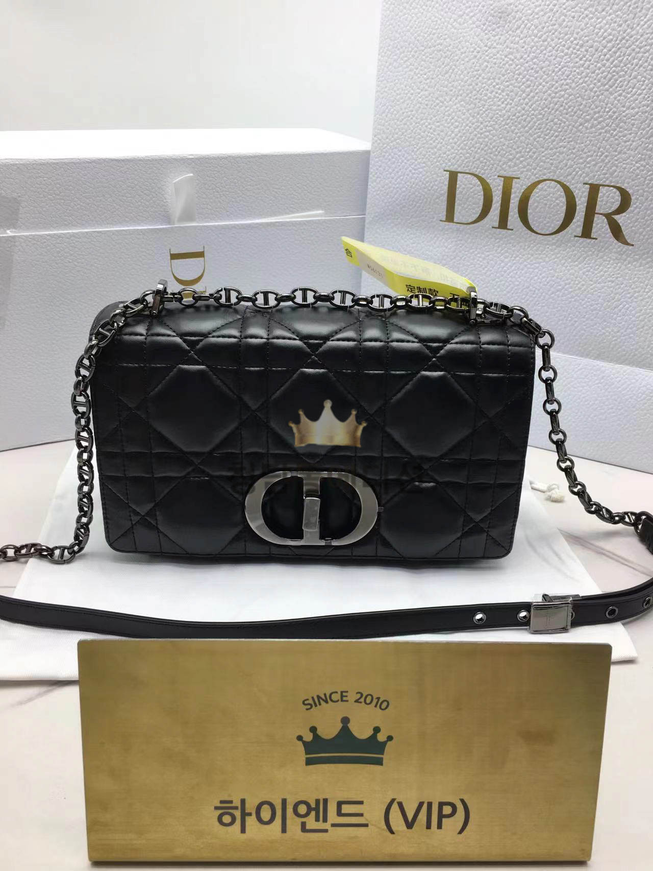 디올 카로백 미디움