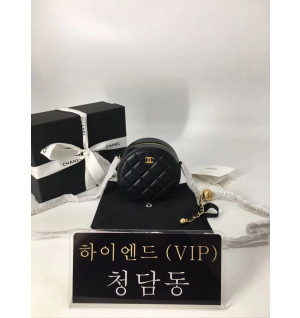 샤넬 클래식 골드볼 체인 라운드백 AP1449