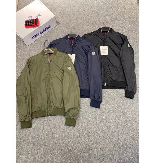 몽클레어 바람막이 (남성용)