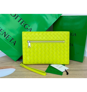 보테가베네타 클래식 인트레치아토 클러치백 693675