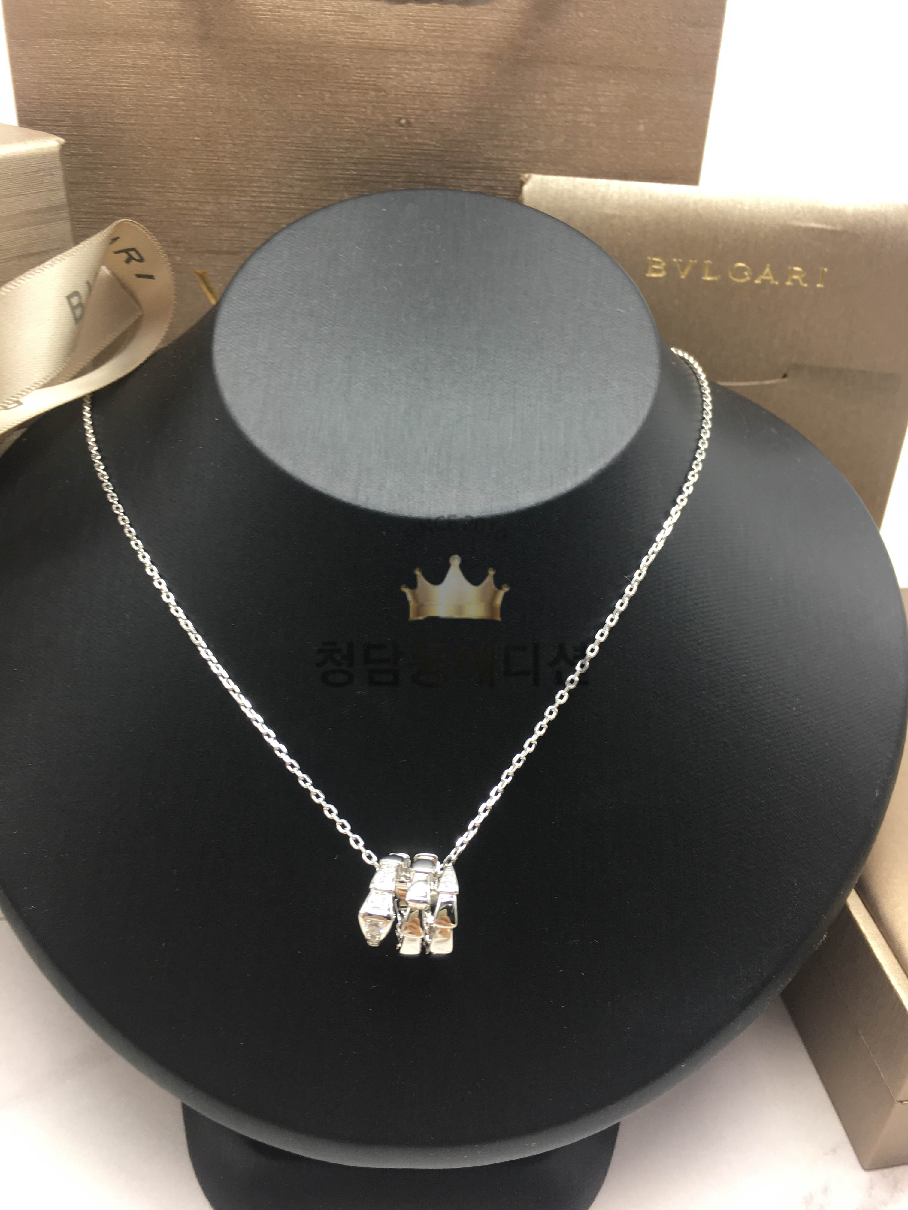 불가리 세르펜티 바이퍼 네크리스 (컬러 로즈골드, 화이트골드)