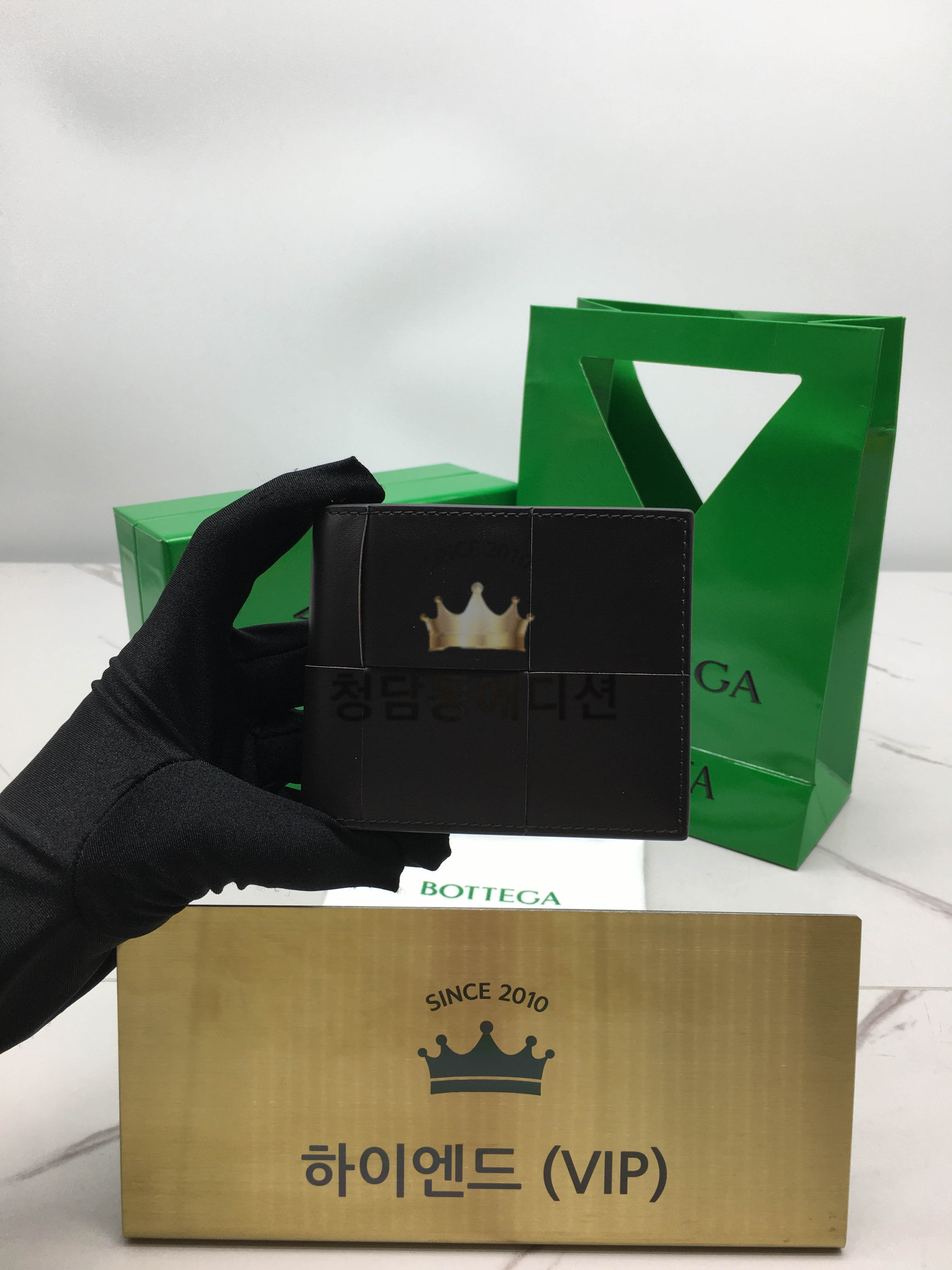 보테가베네타 인트레치아토 폴더형 반지갑 649603 (다크브라운)