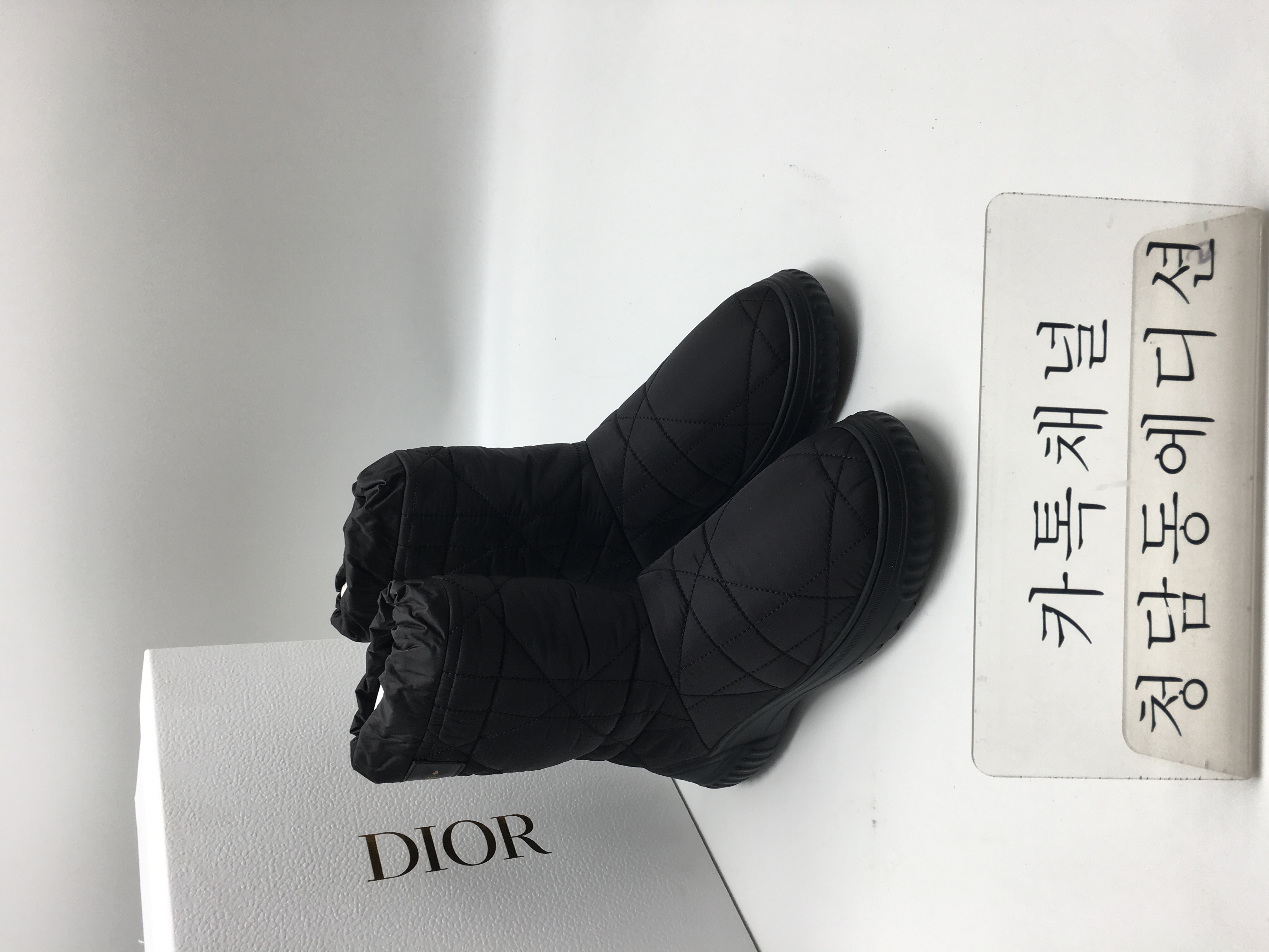 디올 패딩 부츠 (2color)