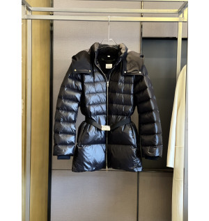 버버리 콘트라스트 패딩