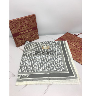 디올 실크 스카프