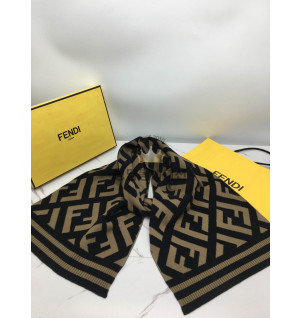 펜디 주카 머플러