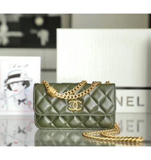 샤넬 22K 체인 플랩 폰 홀더 (하이엔드급)