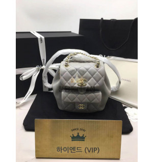 샤넬 22A 듀마 백팩 램스킨