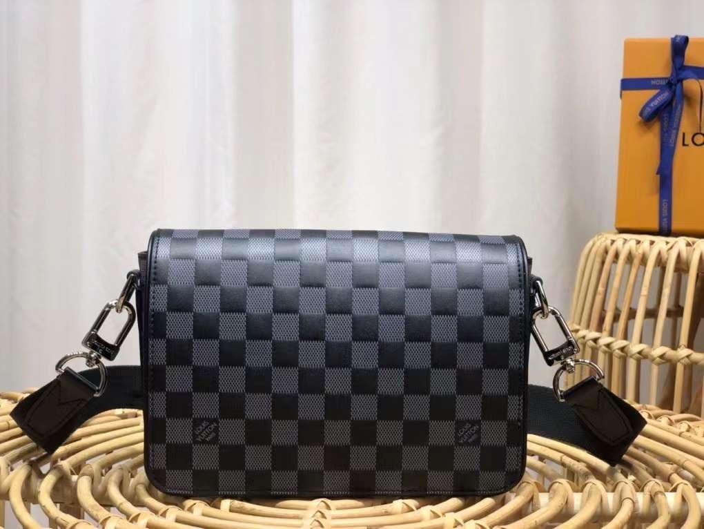 루이비통 스튜디오 메신저백 N50007 