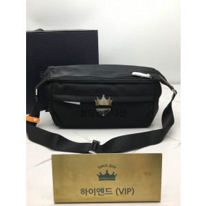 프라다 바이커백 라지 2VH991