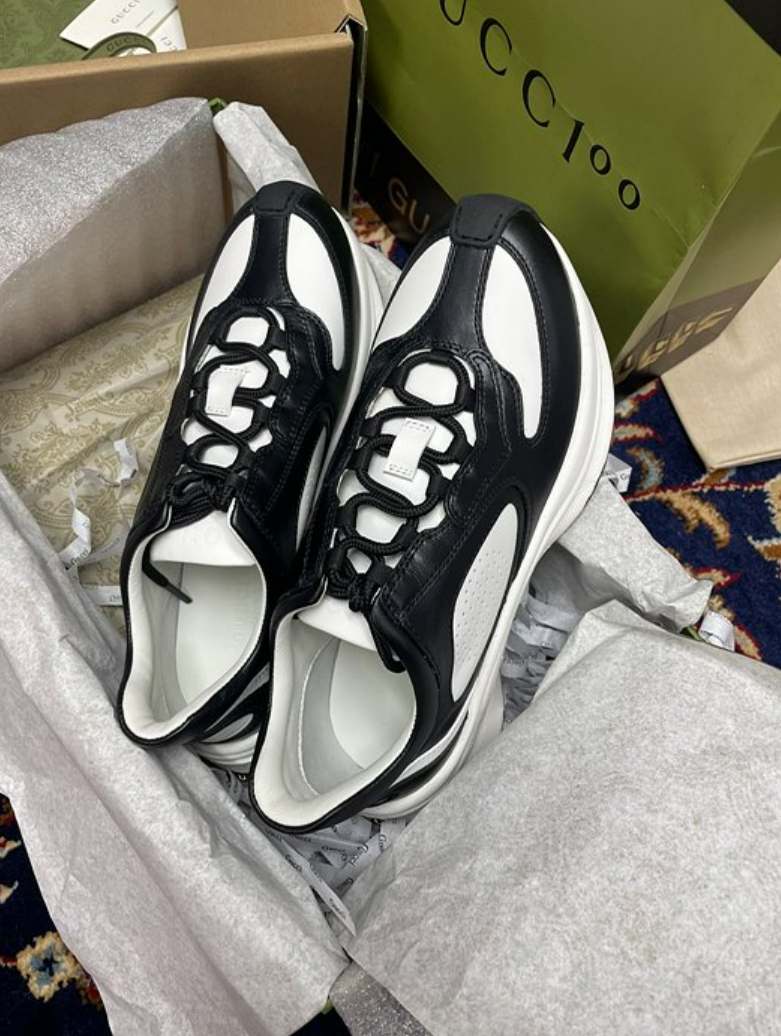 구찌 런 스니커즈 (남녀공용)