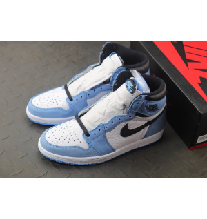 나이키 유니버시티 블루 (남녀공용)