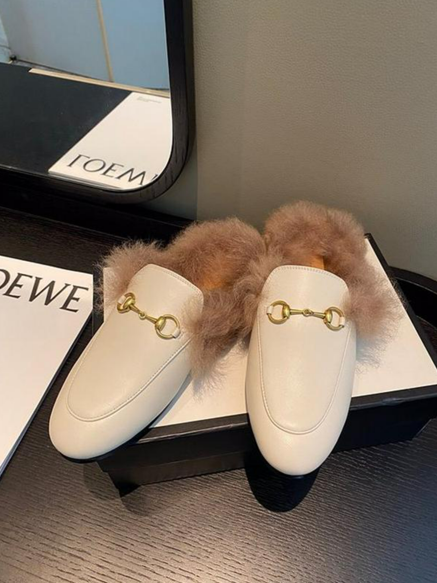 구찌 GG 홀스빗 퍼 블로퍼