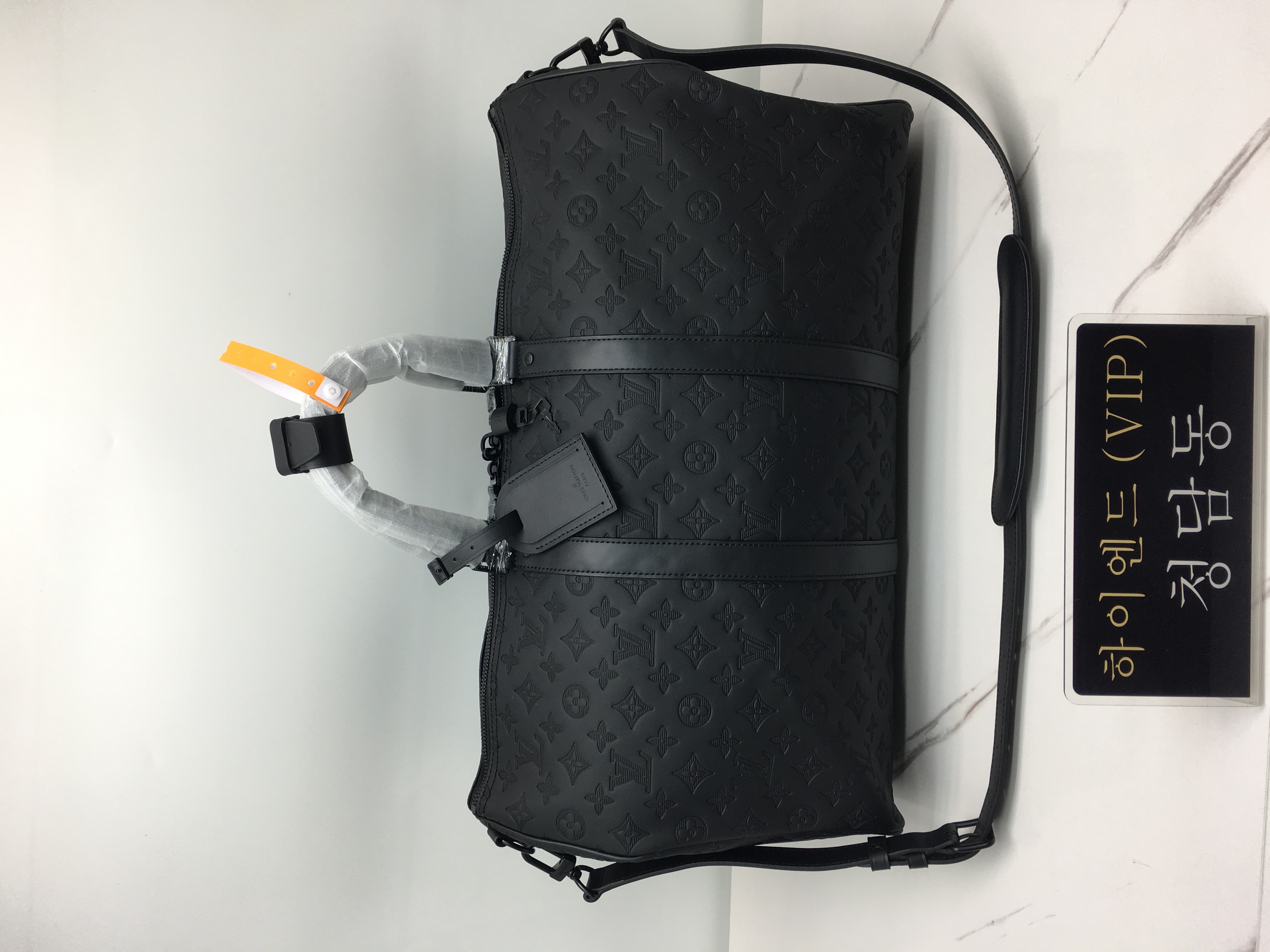 루이비통 키폴 반둘리에 50 (컬러 섀도우 블랙)